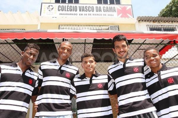 Colégio Vasco da Gama completa 12 anos