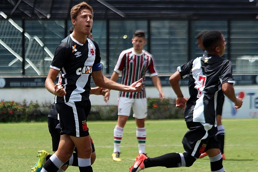 Chocolate! Vasco goleia o Flu e vai à final da Taça Rio Sub-17