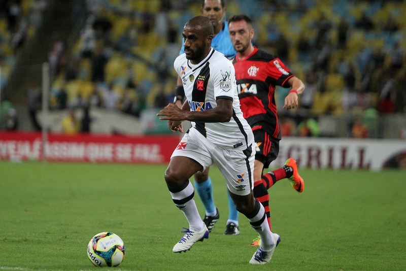 Vasco elimina o Flamengo e avança para a final da Taça Rio