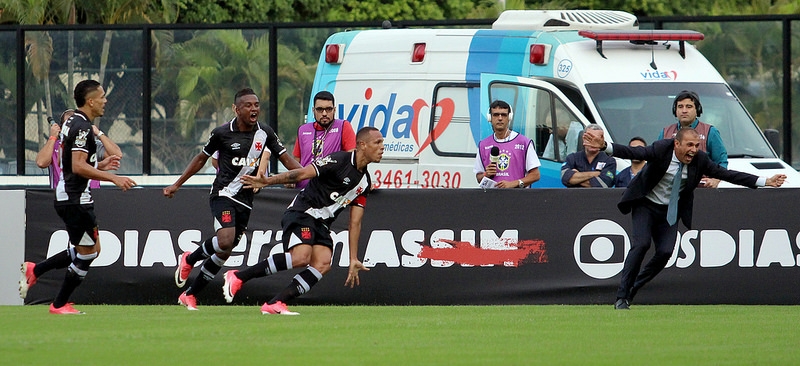 Milton destaca força do Vasco na virada sobre o Fluminense